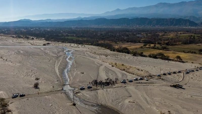 Jalil anunció licitación para puentes en Santa María