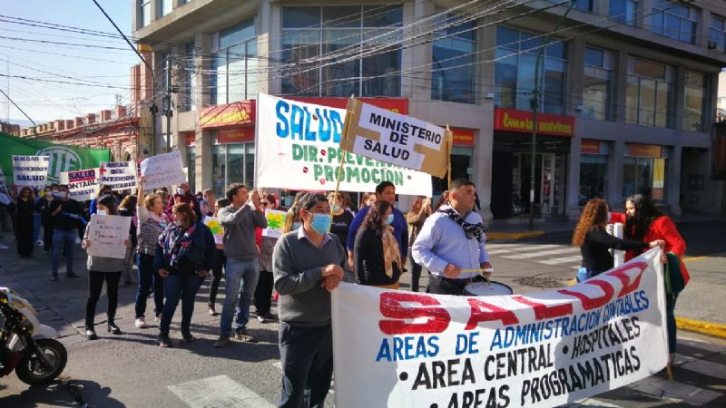 Masiva marcha de la salud