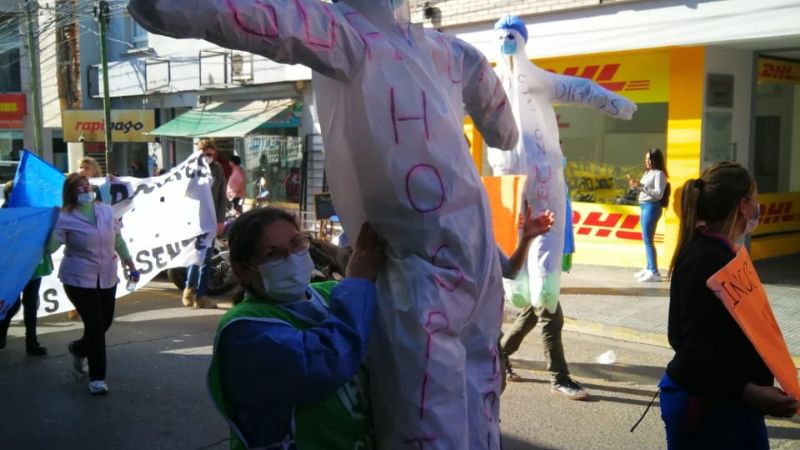 Masiva marcha de la salud