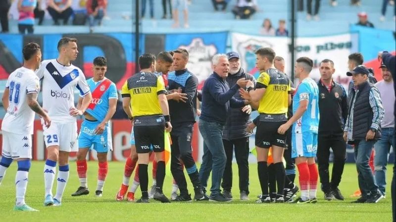 Atlético Tucumán otra vez líder solitario de la Liga