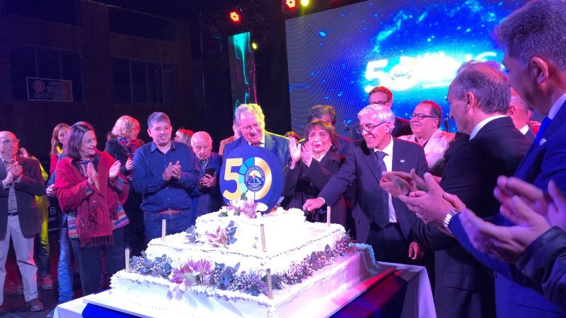 Dusso en los festejos por los 50 años de la UNCa