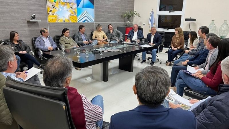 El Gobernador se reunió con el equipo de gobierno
