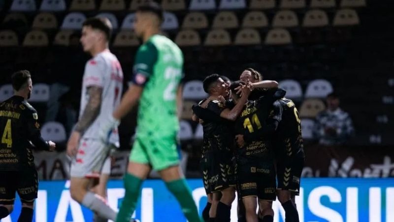 Racing vuelve a ilusionarse y Platense también