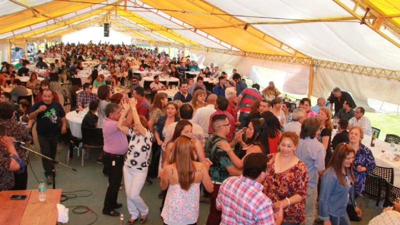 Comienzan los festejos por el día del empleado de Comercio