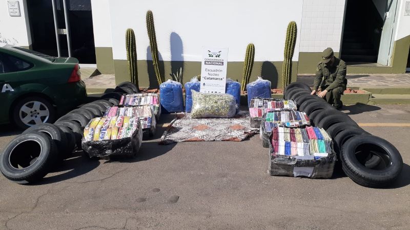 Secuestraron encomiendas con más de 100 kilos de hojas de coca