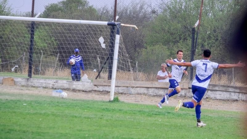 Vélez comenzó ganando en el Clausura capitalino