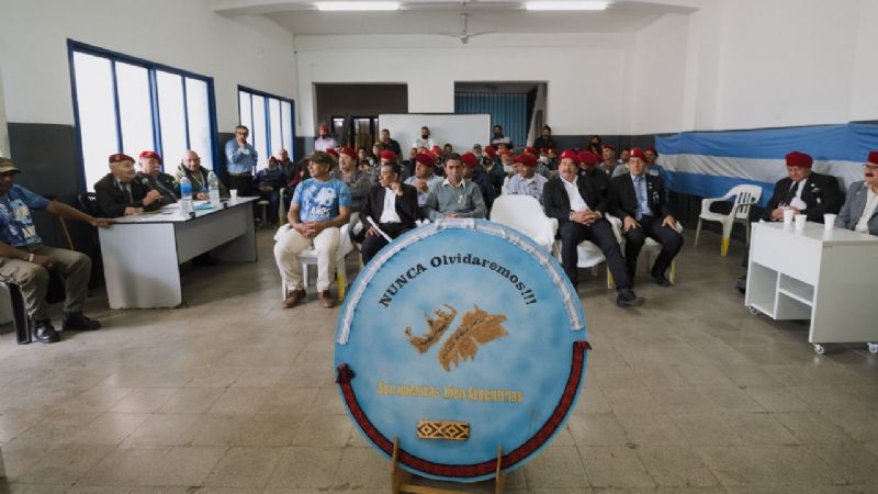 Legisladores asumieron el compromiso para reconocer a los exsoldados de Malvinas