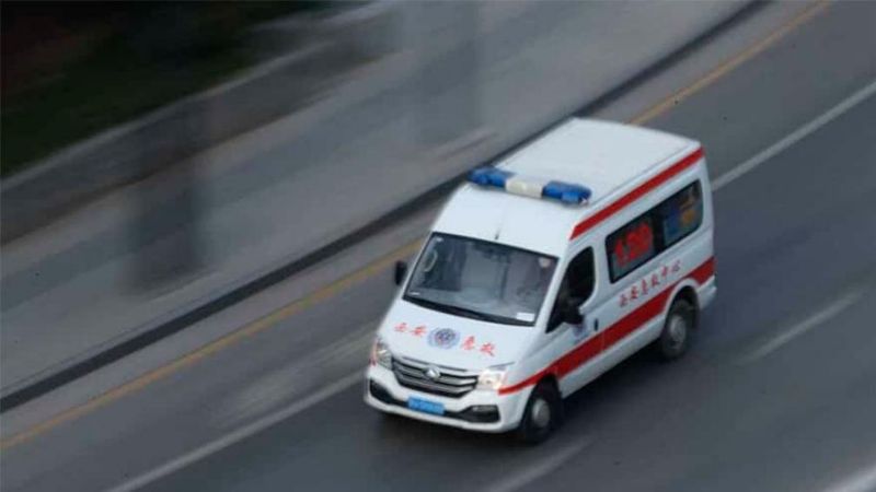 China: al menos 30 muertos tras el vuelco de un colectivo con pasajeros