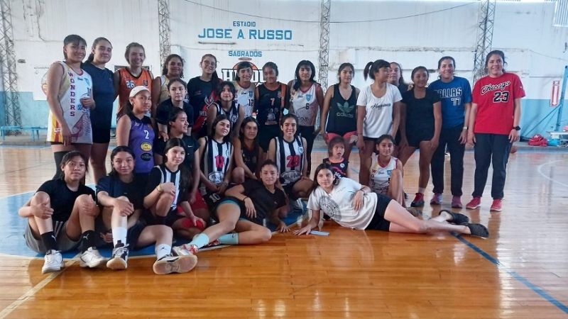 Preselección U15 para el Regional de Básquet Femenino