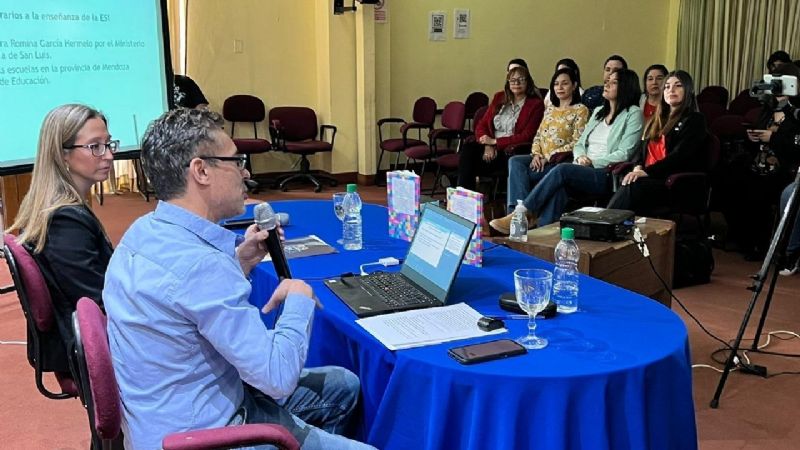 Presentaron ¡Zarpado!, libros de literatura y Educación Sexual Integral