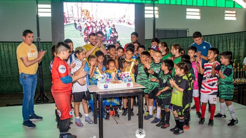 Paclín coronó a sus primeros Campeones del Mundo