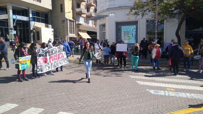 Escasa participación en la marcha de Salud