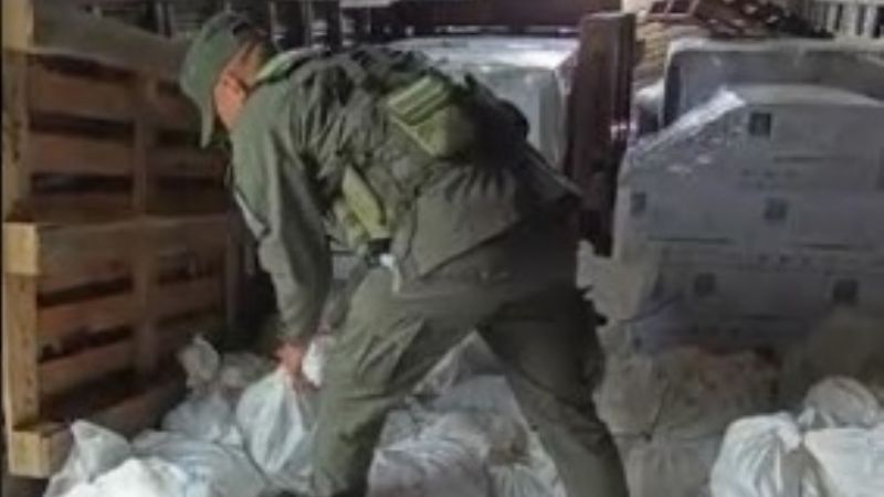Interceptan un cargamento de 700 kilos de sustancia mineral “testigo”