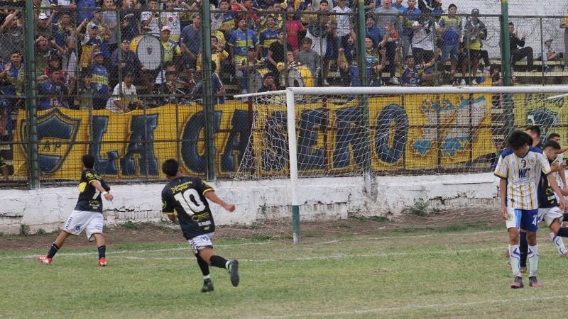 Goleó San Lorenzo y “Poli” venció a la “Juve”