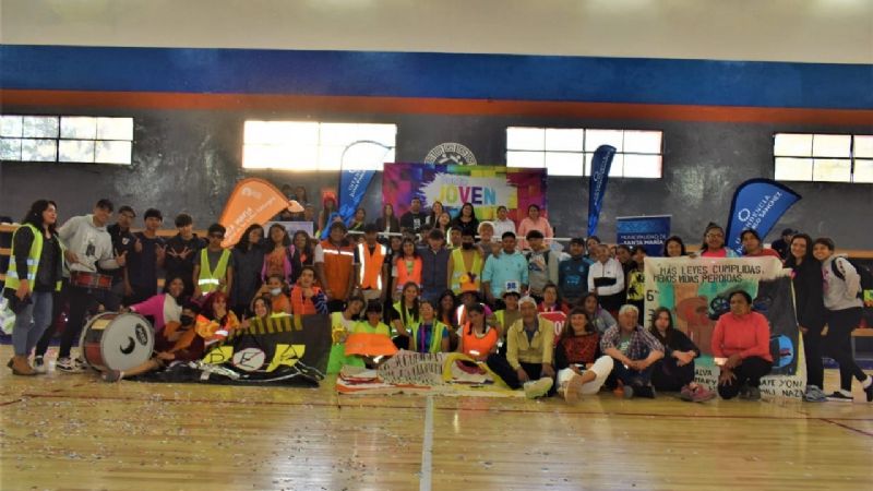 500 alumnos participaron en un concurso para conducir