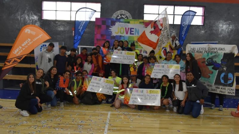 500 alumnos participaron en un concurso para conducir