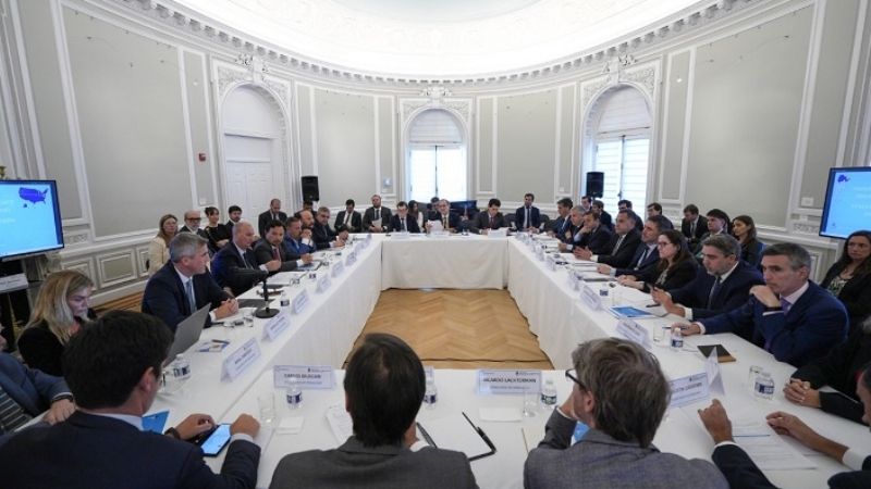 Jalil promocionó a la provincia en “Think Tanks”