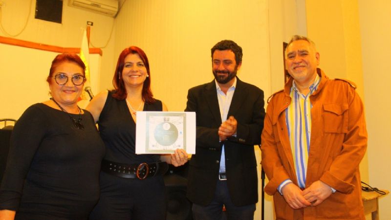 Naciones Unidas distinguió a artista catamarqueña