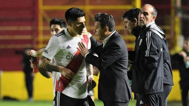 Gallardo con dudas sobre el reemplazante de Simón