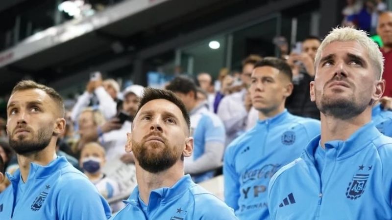 Argentina goleó a Jamaica con un doblete de Messi