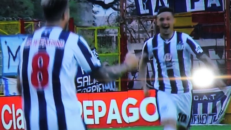 Talleres eliminó por penales a Independiente