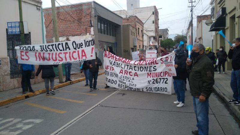 Ahorristas se manifestaron