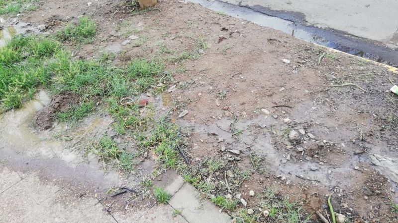 Asqueroso derrame cloacal en la Escuela de cadetes