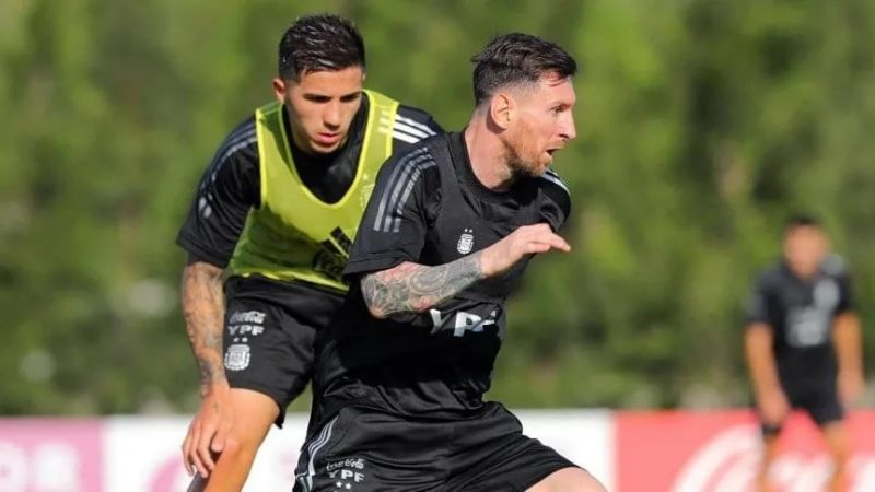 Enzo Fernández y otras sorpresas en la “prelista” de Scaloni