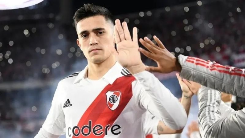 Pablo Solari padece una distensión y es duda ante Boca