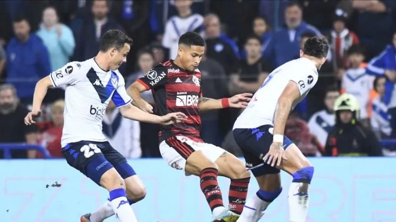 Flamengo-Vélez definen el otro finalista de la Copa