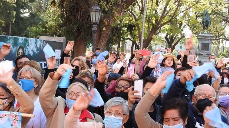 Jubilosa jornada de gratitud a la Virgen por su protección