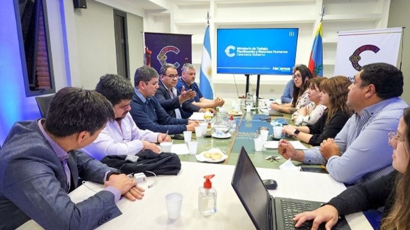 La ministra Soria dialogó con el Consejo de Ciencias Económicas