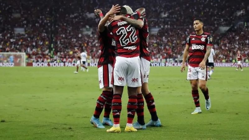 Flamengo venció a Vélez y va a la final