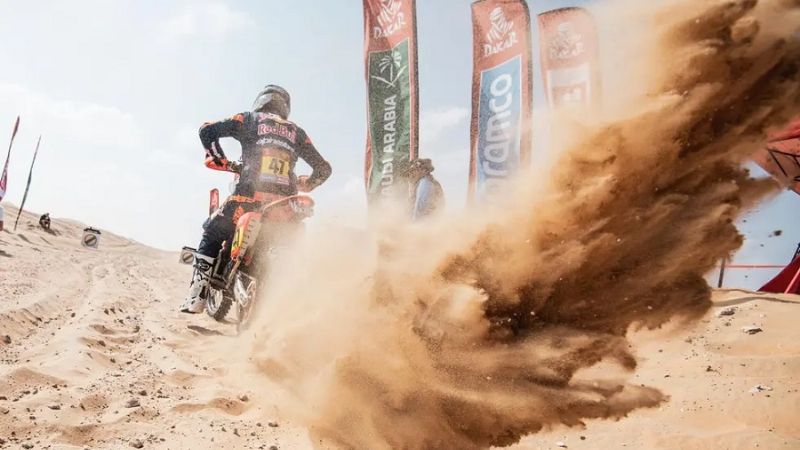 Kevin Benavides tomó la punta del Dakar 2023 en Motos