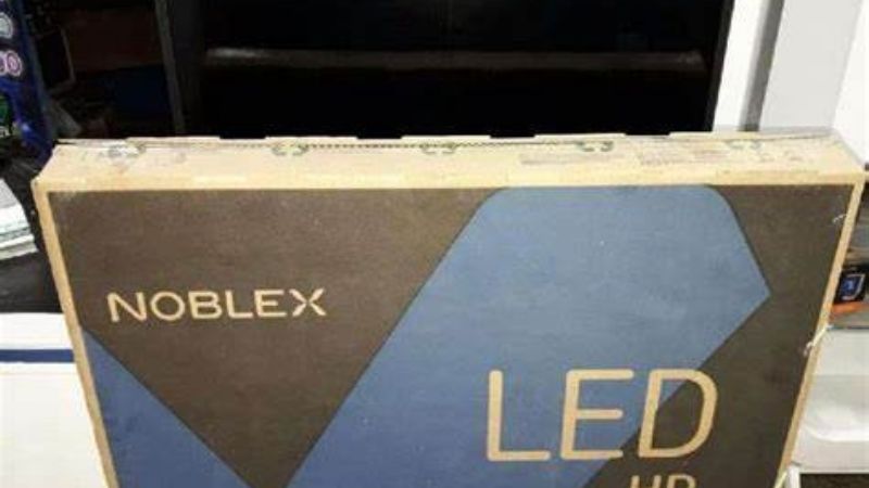 Compró un televisor y en la caja había cartones