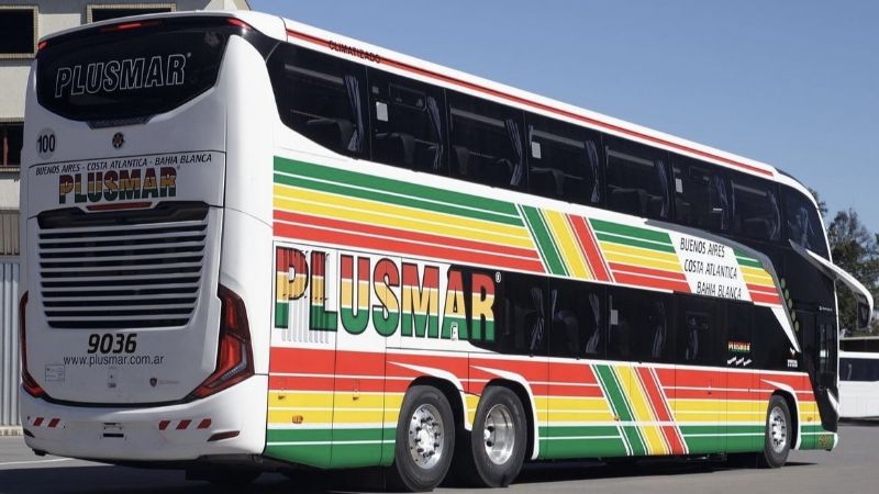 Desvalijaron un colectivo de la empresa “Plusmar”