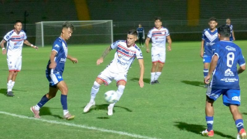 San Lorenzo, por el pase a la final ante Vélez, en Santiago
