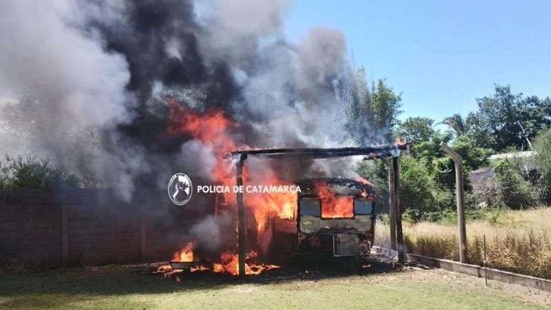 Se incendio una casilla rodante