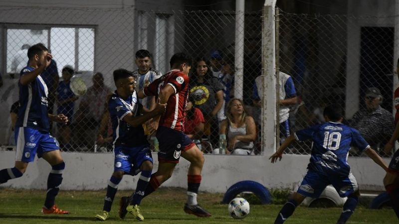 San Lorenzo eliminó a Vélez (Sgo.) y jugará la final de la Región Centro