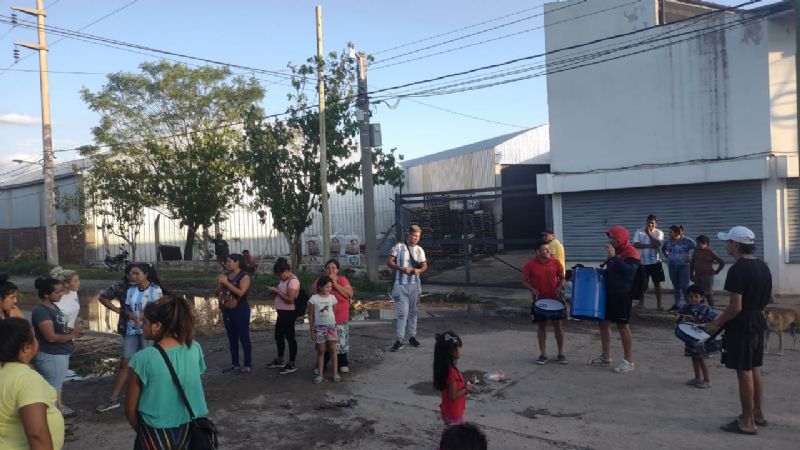 Con las lluvias volvieron las quejas por calles y viviendas