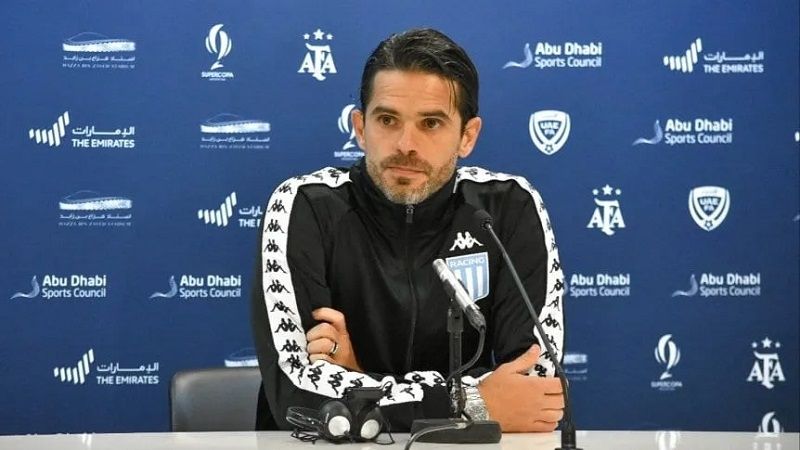 Gago: "Todos me dijeron que fue penal, pero no la vi"