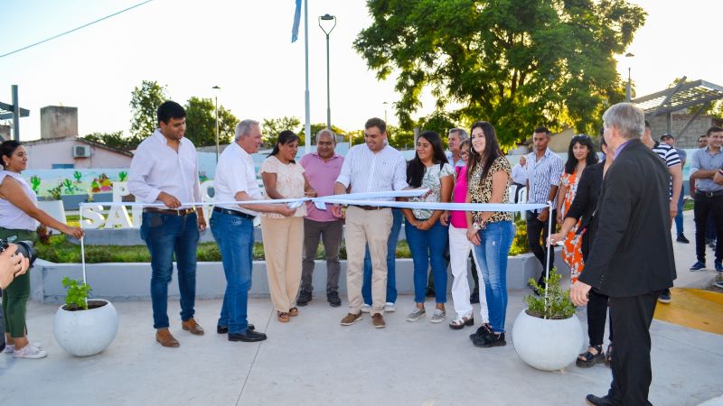 Quedó inaugurada la Plazoleta del Barrio San Nicolas de Bari en Los Altos