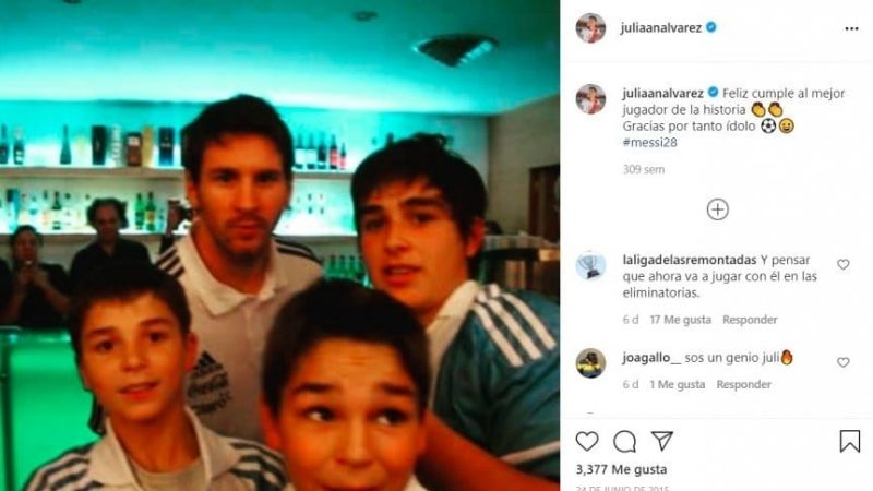 Julián Álvarez, de crecer, admirándolo, a jugar con Messi