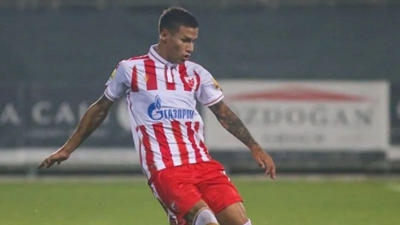 Sin chance en River, Vigo debutó con un golazo en Europa