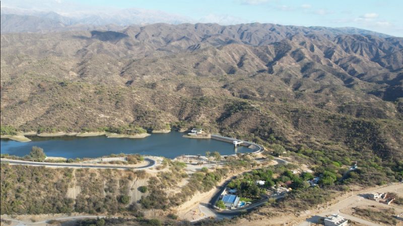 El dique El Jumeal llegó a su capacidad máxima