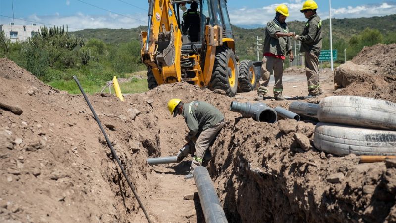 Acueducto Norte: instalación de cañería complementaria y desagües