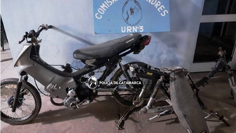 Secuestraron una moto y varias motopartes