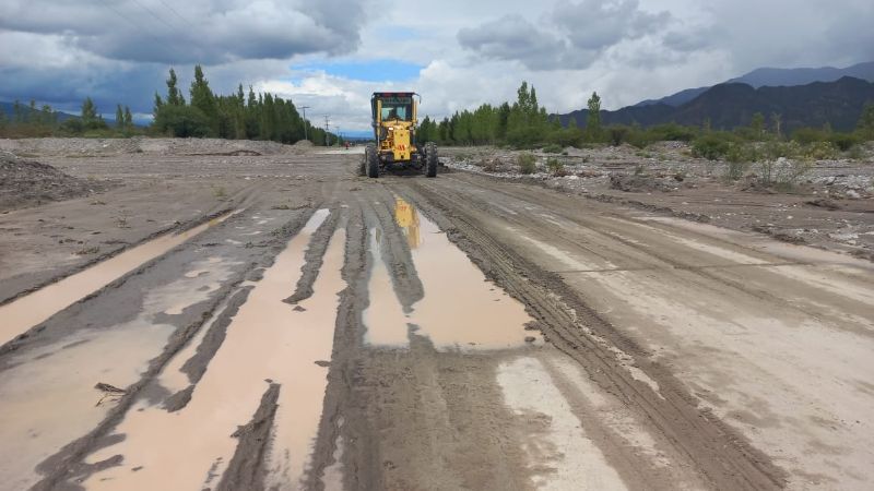 En Punta de Balasto, badenes con barro y piedra