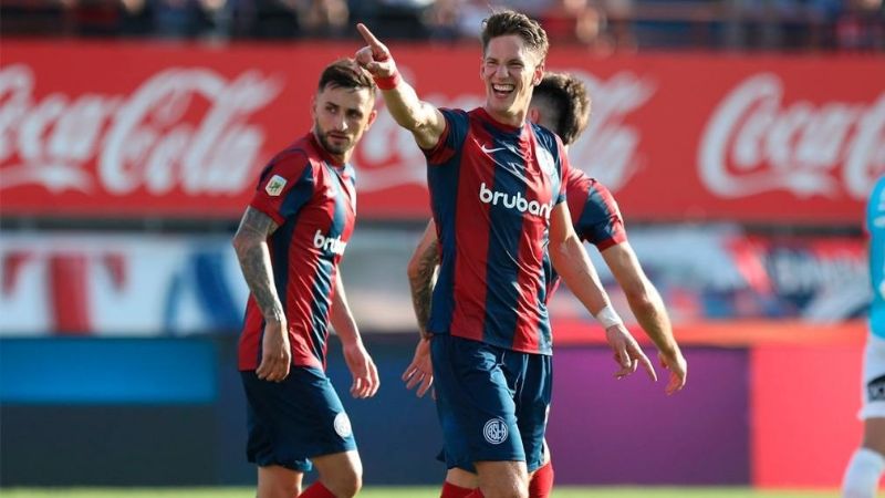 San Lorenzo venció a Arsenal con un gol de Vombergar