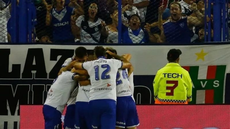 Buen triunfo de Vélez; empate de Banfield-Unión